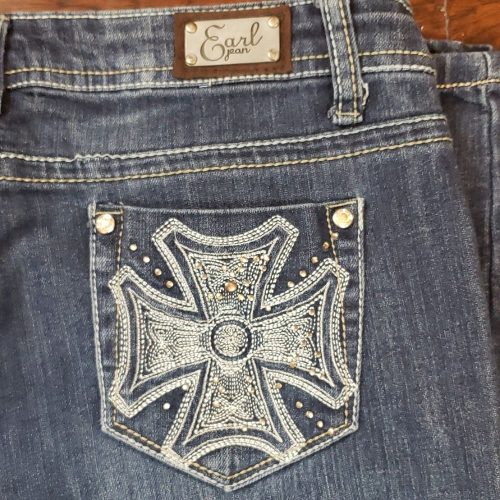 Earl Jeans